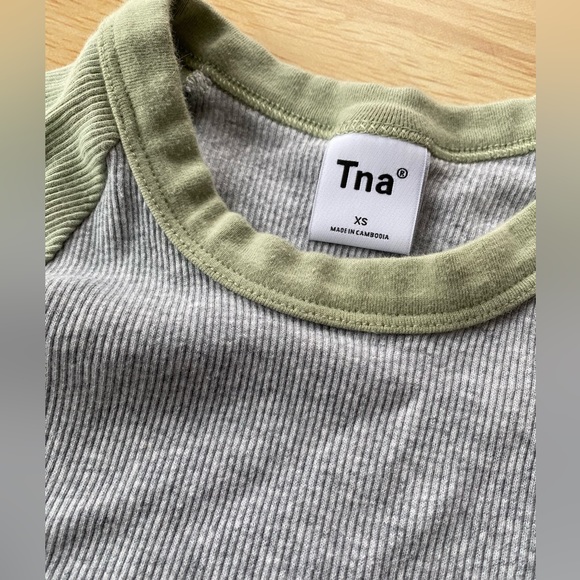 Tna Ribbed Top - Picture 2 of 2